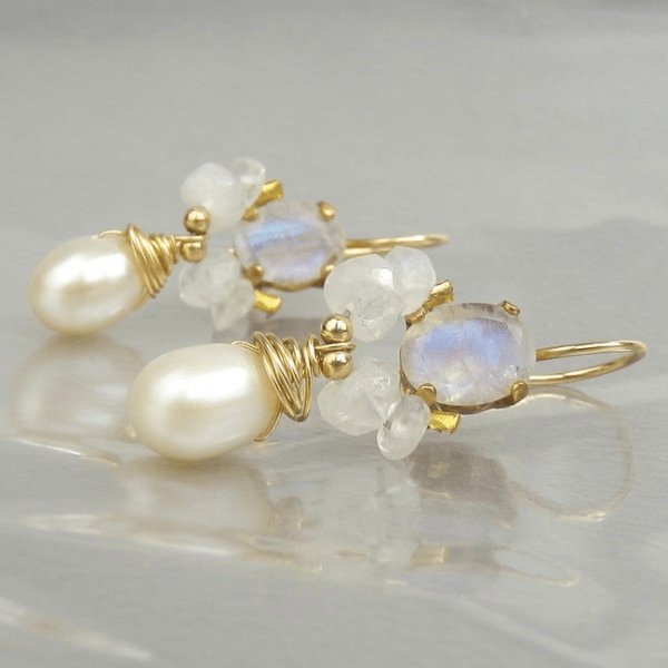 Handcrafted fashion jewelry, gemaakt door edelsmid uit Israël met edelstenen en 14K goldfilled goud
