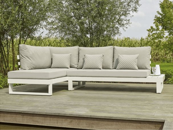 Loungen doen je bij Buitenhof Tuinmeubelen tijdens Exclusive Spring Fair in Baarn
