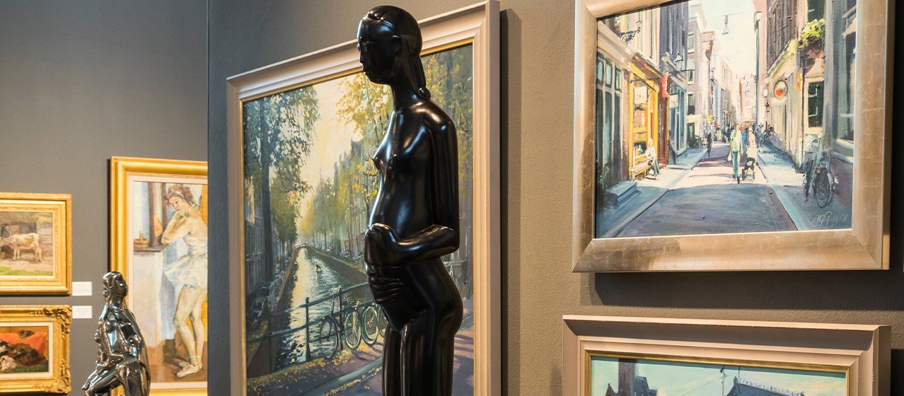 FINE art & antiques fair in Baarn
